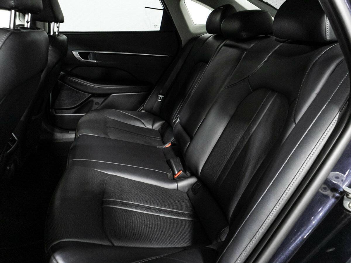 Hyundai Sonata 2019 года с пробегом. Фото: #9