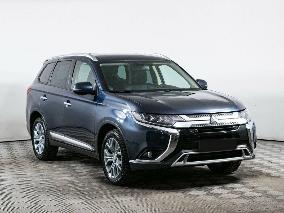 Mitsubishi Outlander 2020 года с пробегом. Фото: #2