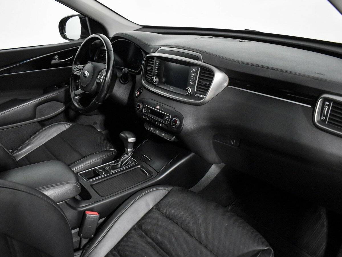 Kia Sorento 2019 года с пробегом. Фото: #11