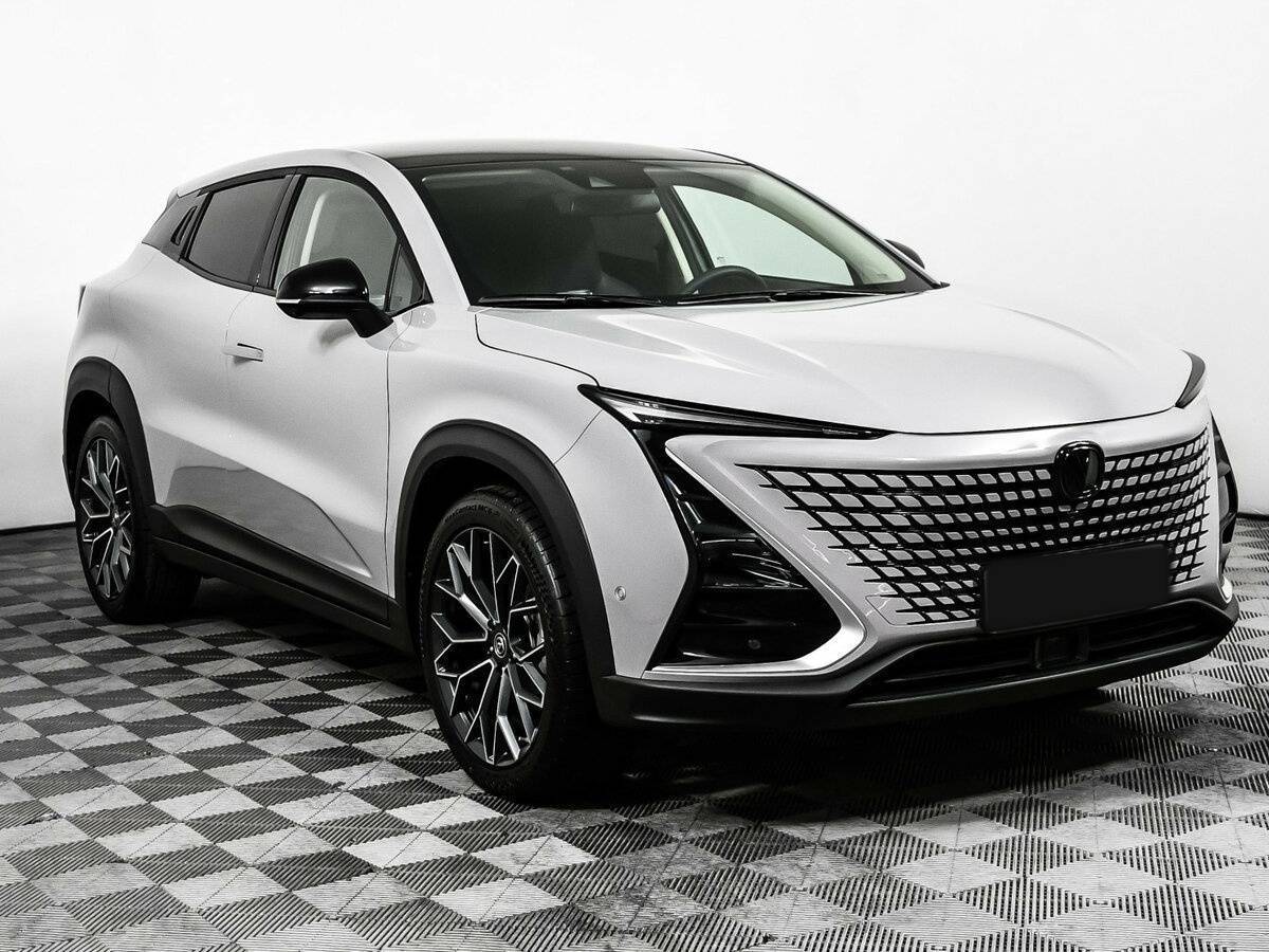 Б/У Чанган УНИ-Т 2023 года. Фото: #2