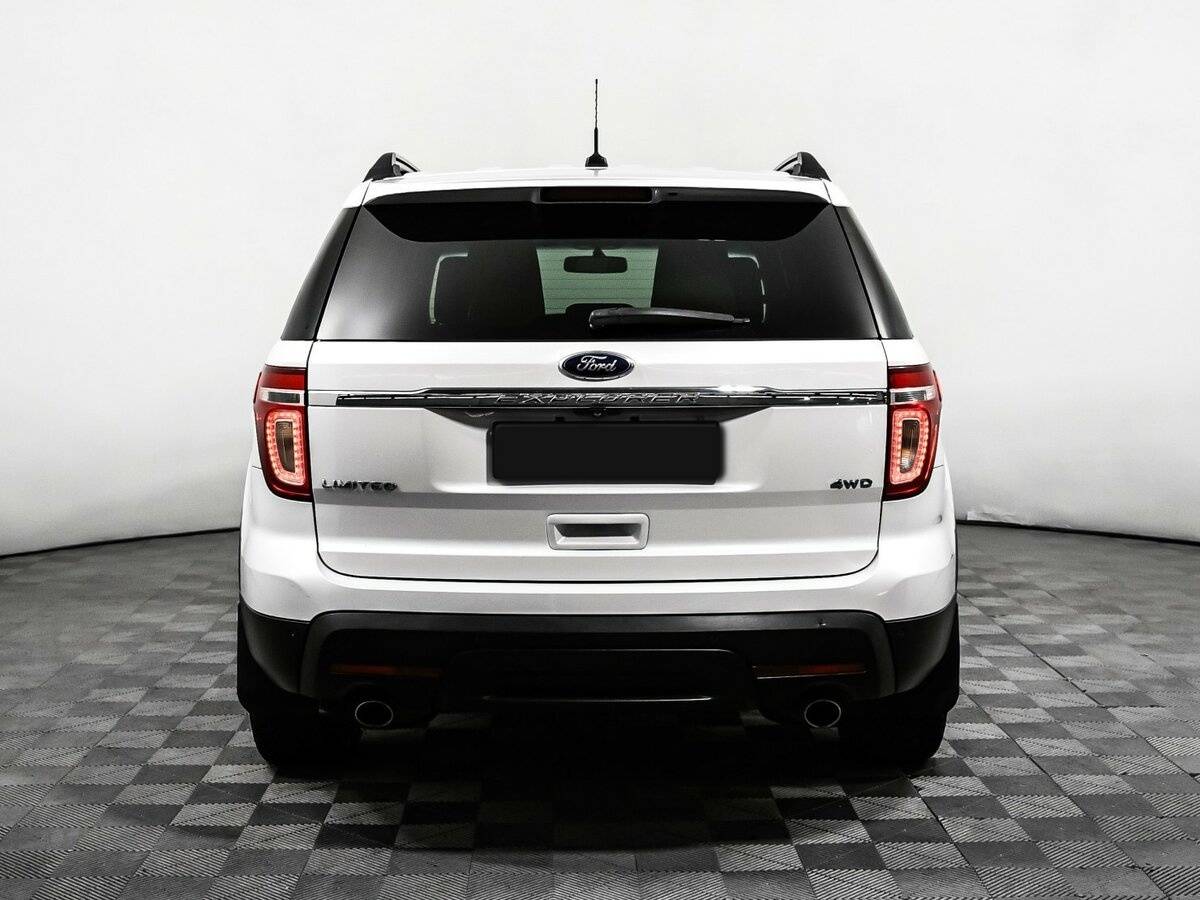 Ford Explorer 2012 года с пробегом. Фото: #5