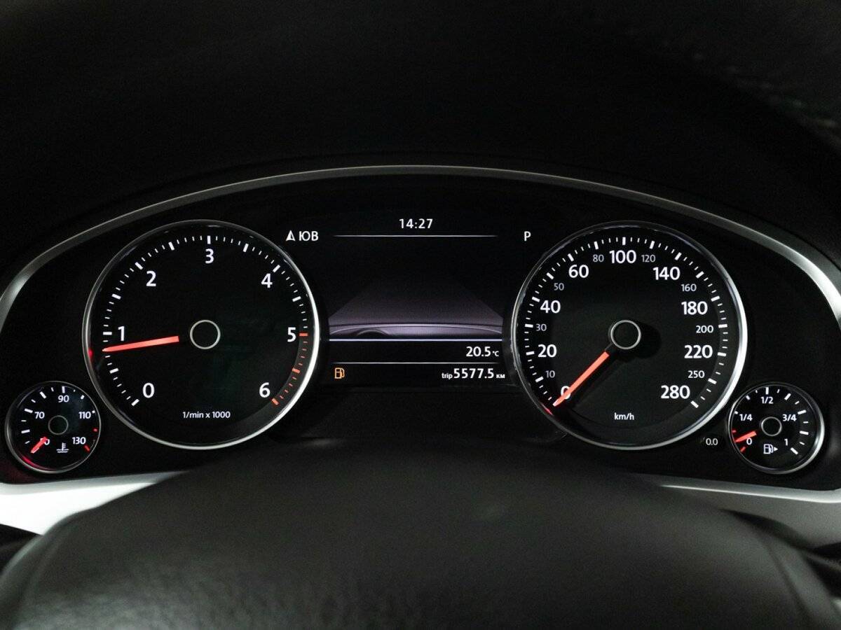 Volkswagen Touareg 2015 года с пробегом. Фото: #11