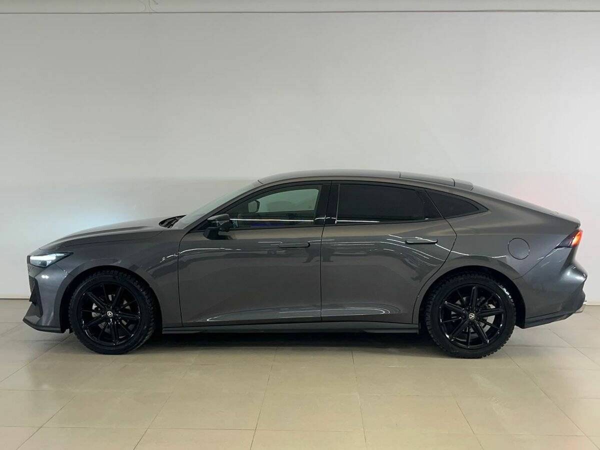 Б/У Чанган УНИ-В 2023 года. Фото: #3