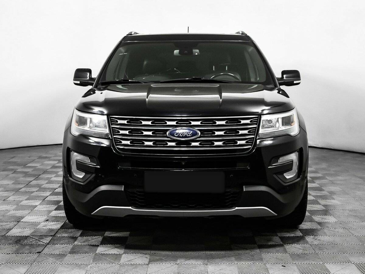Ford Explorer 2017 года с пробегом. Фото: #1