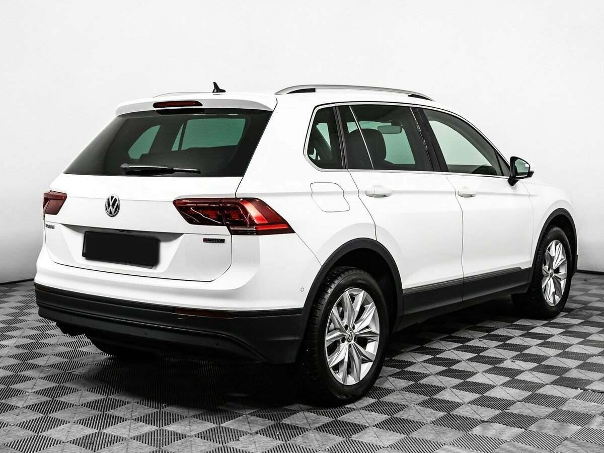 Volkswagen Tiguan 2018 года с пробегом. Фото: #4