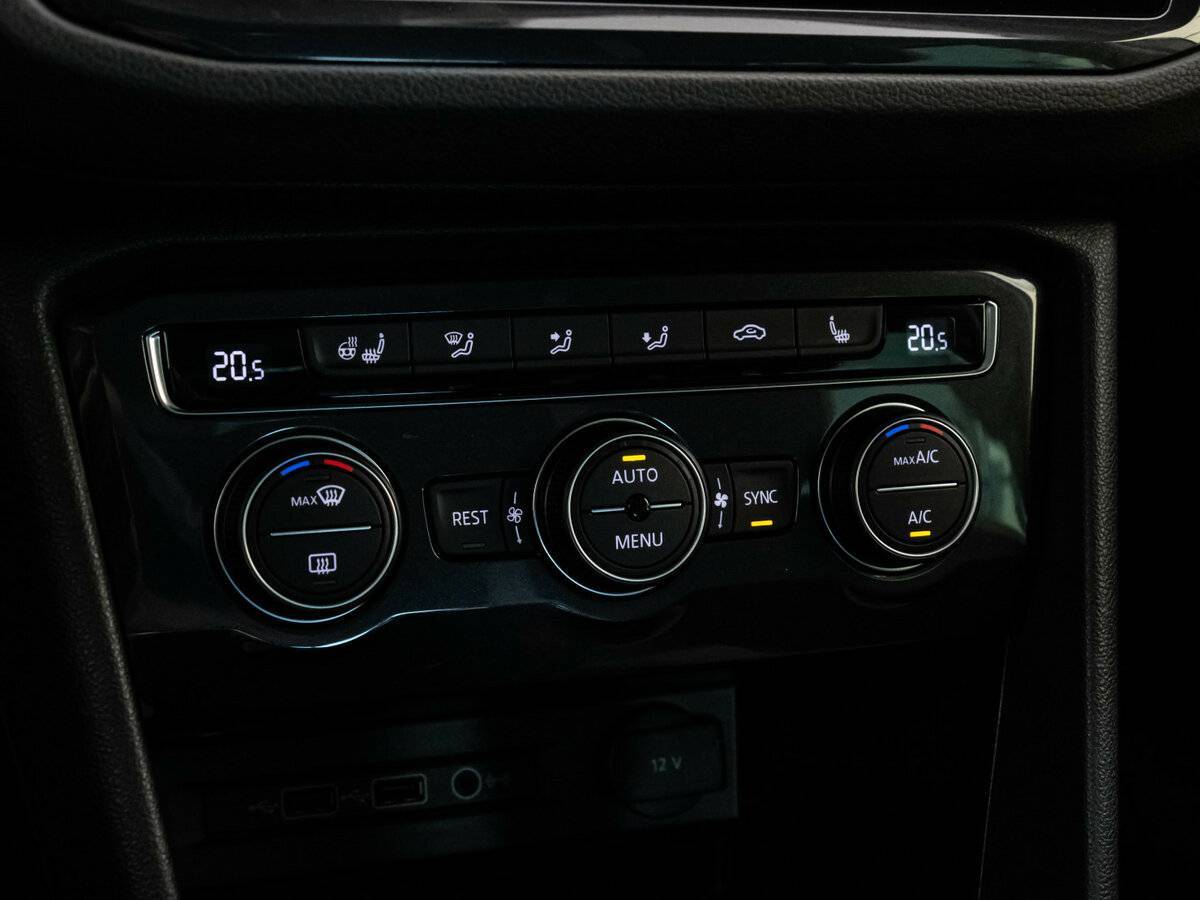 Volkswagen Tiguan 2019 года с пробегом. Фото: #14