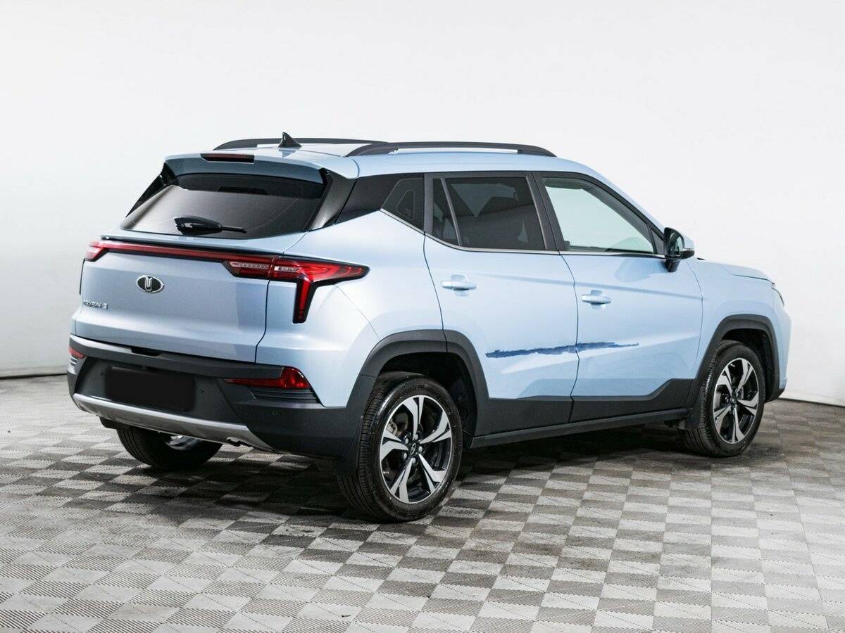 Москвич 3 2023 года с пробегом. Фото: #4