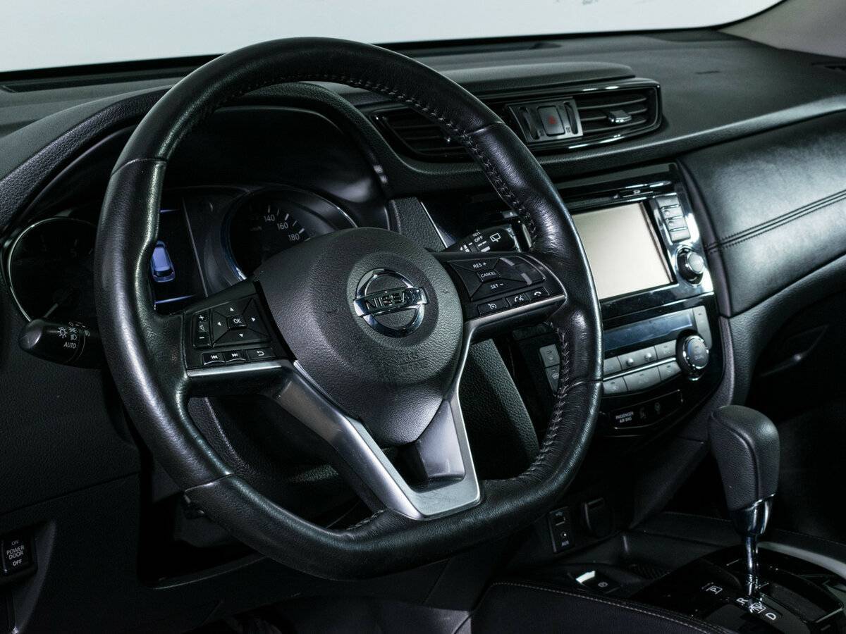 Б/У Ниссан Икс-Трейл 2018 года. Фото: #15