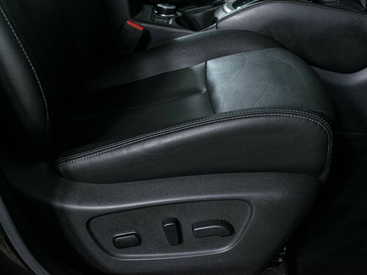 Б/У Ниссан Икс-Трейл 2018 года. Фото: #19