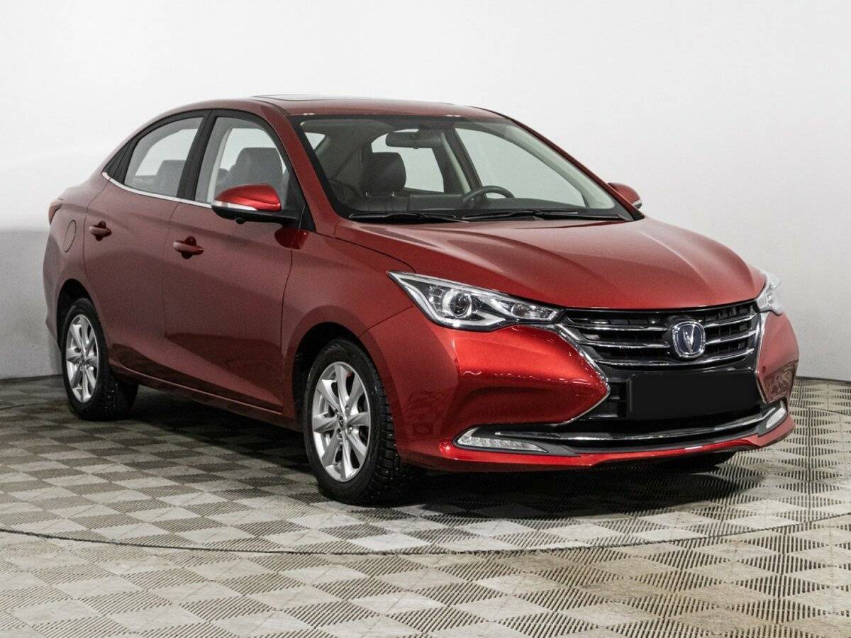 Б/У Чанган Алсвин 2023 года. Фото: #2