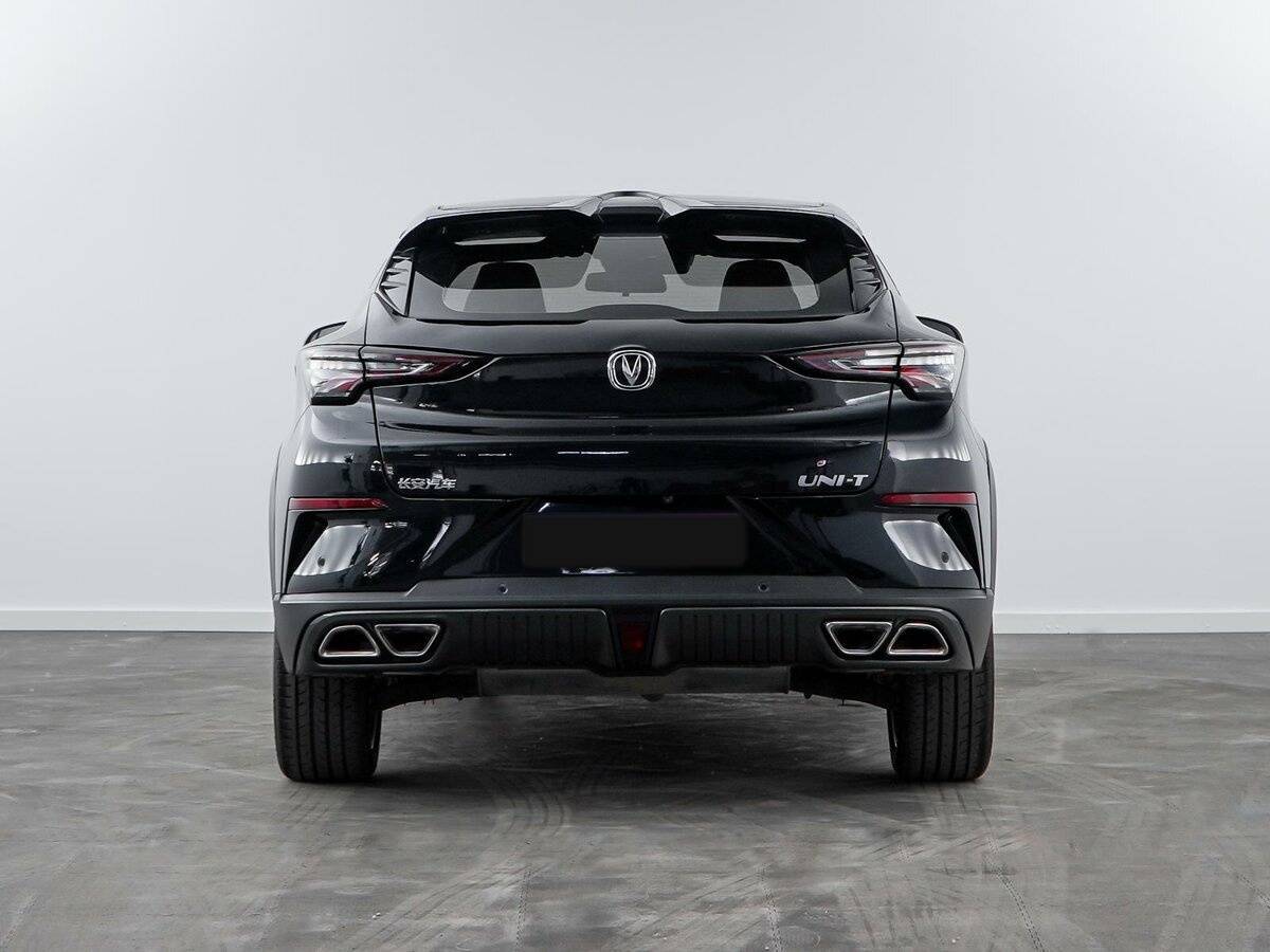 Б/У Чанган УНИ-Т 2022 года. Фото: #3