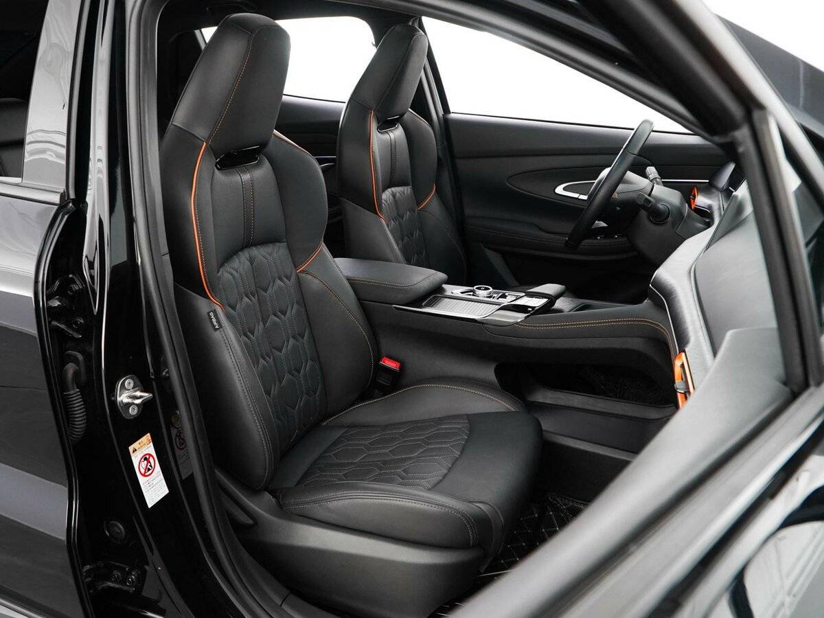 Б/У Чанган УНИ-Т 2022 года. Фото: #7