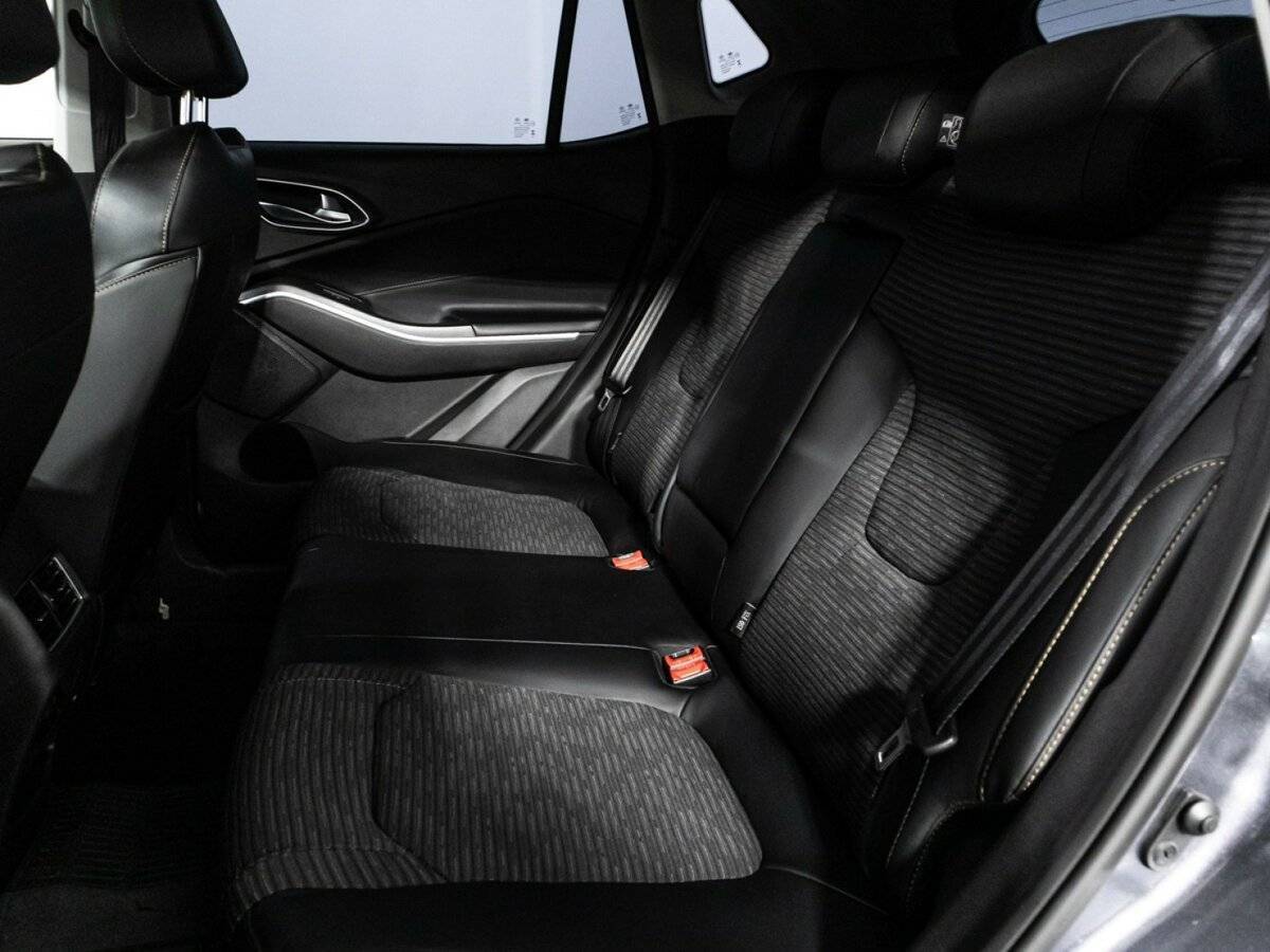 Москвич 3 2023 года с пробегом. Фото: #9