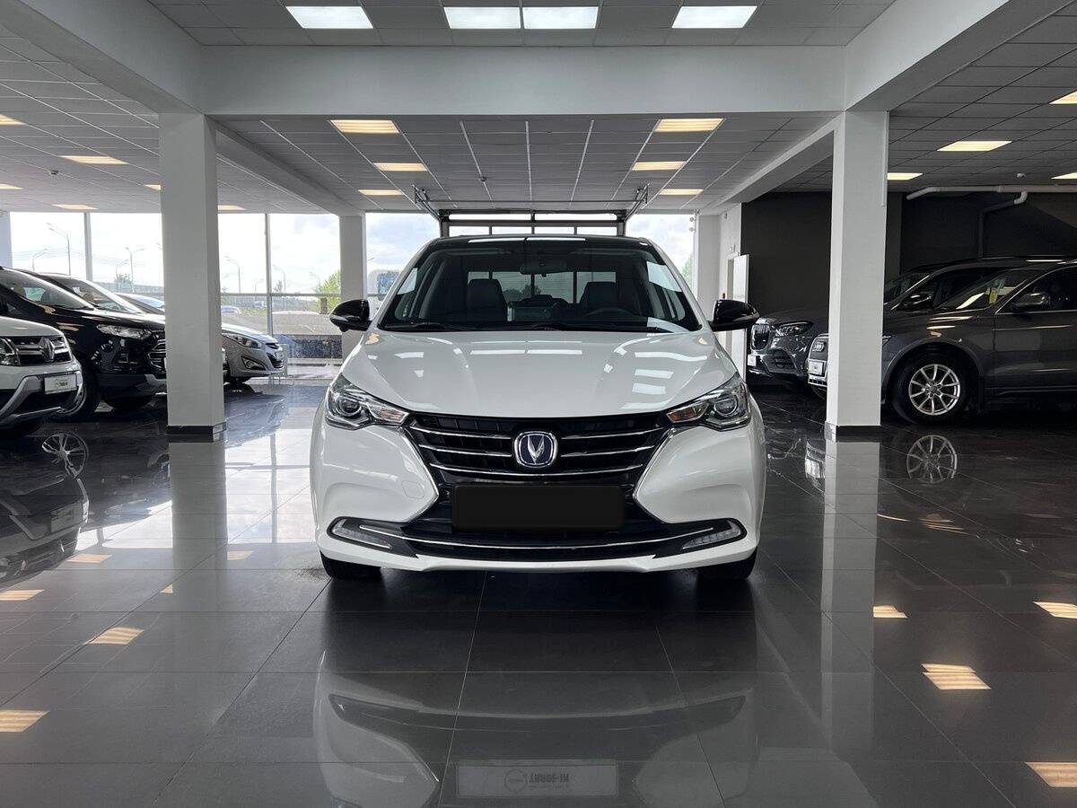 Б/У Чанган Алсвин 2023 года. Фото: #2