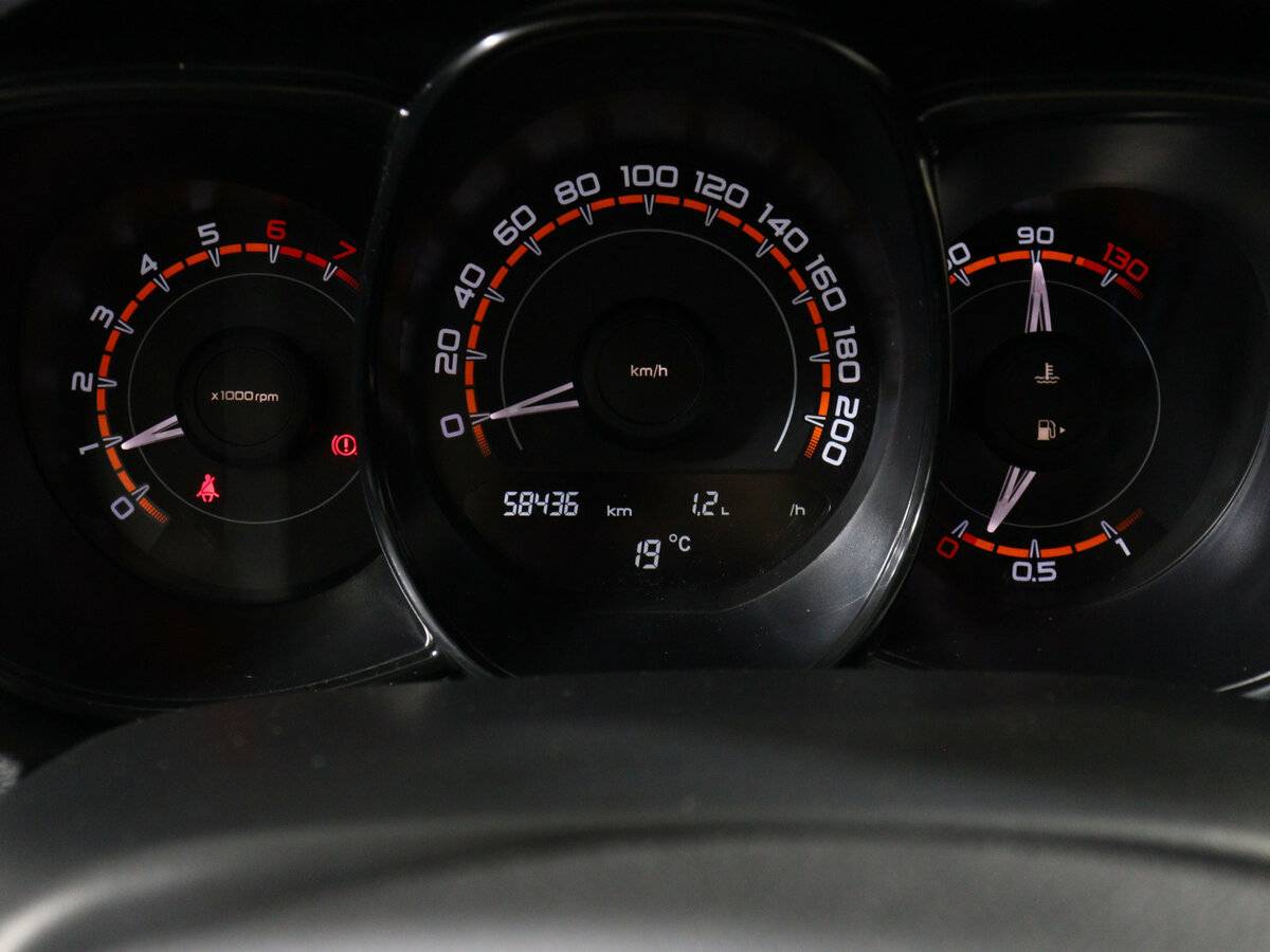 Б/У Лада (ВАЗ) Веста 2018 года. Фото: #7