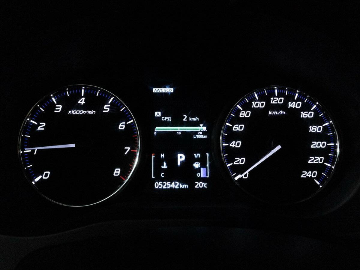 Mitsubishi Outlander 2022 года с пробегом. Фото: #11