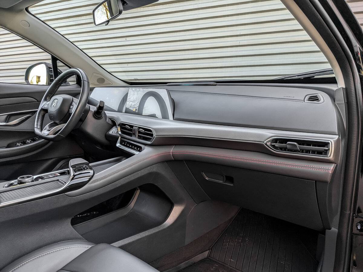 Б/У Чанган УНИ-Т 2023 года. Фото: #10