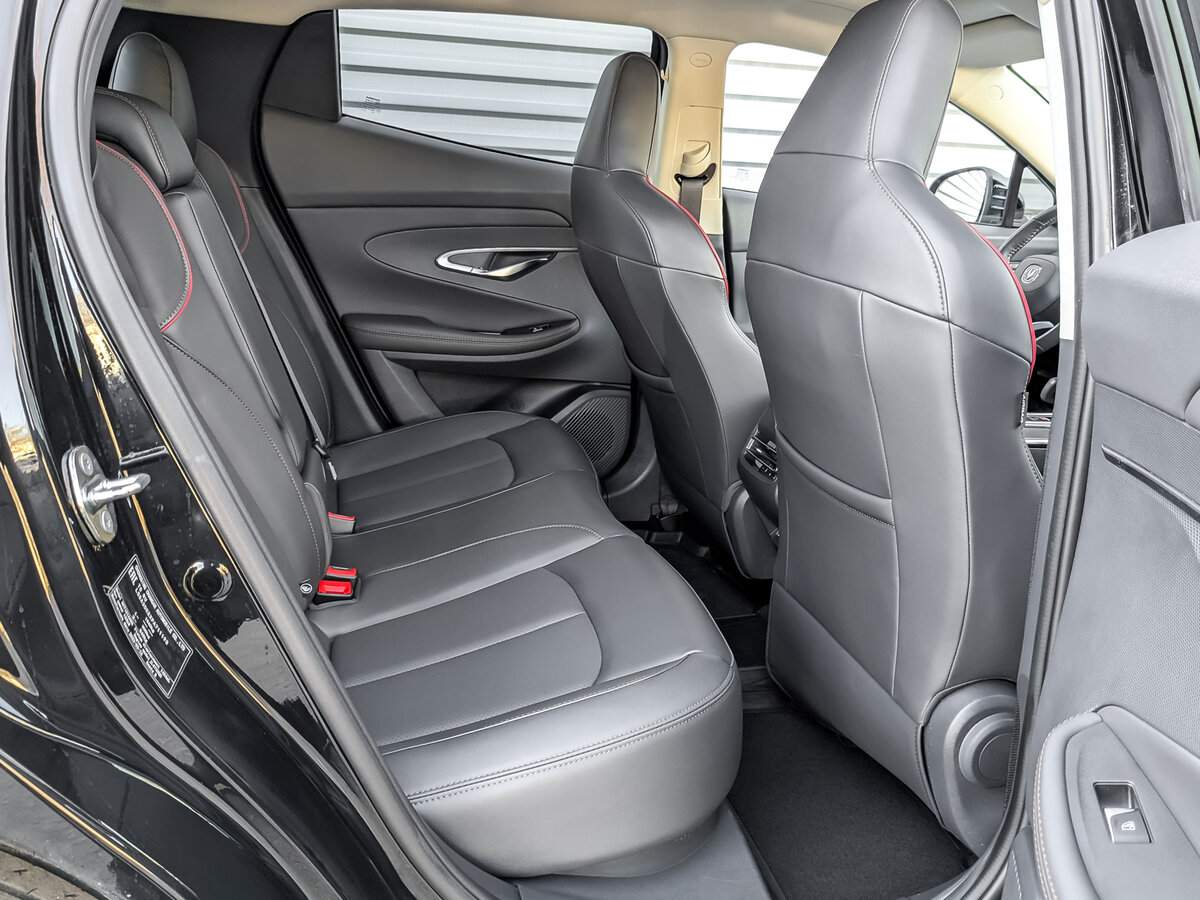 Б/У Чанган УНИ-Т 2023 года. Фото: #11