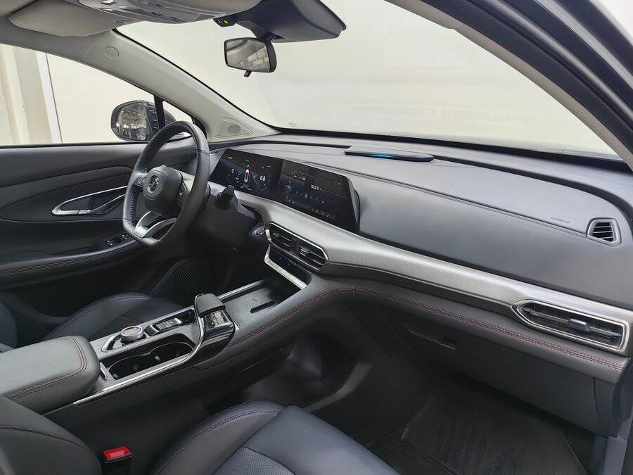 Б/У Чанган УНИ-Т 2023 года. Фото: #12