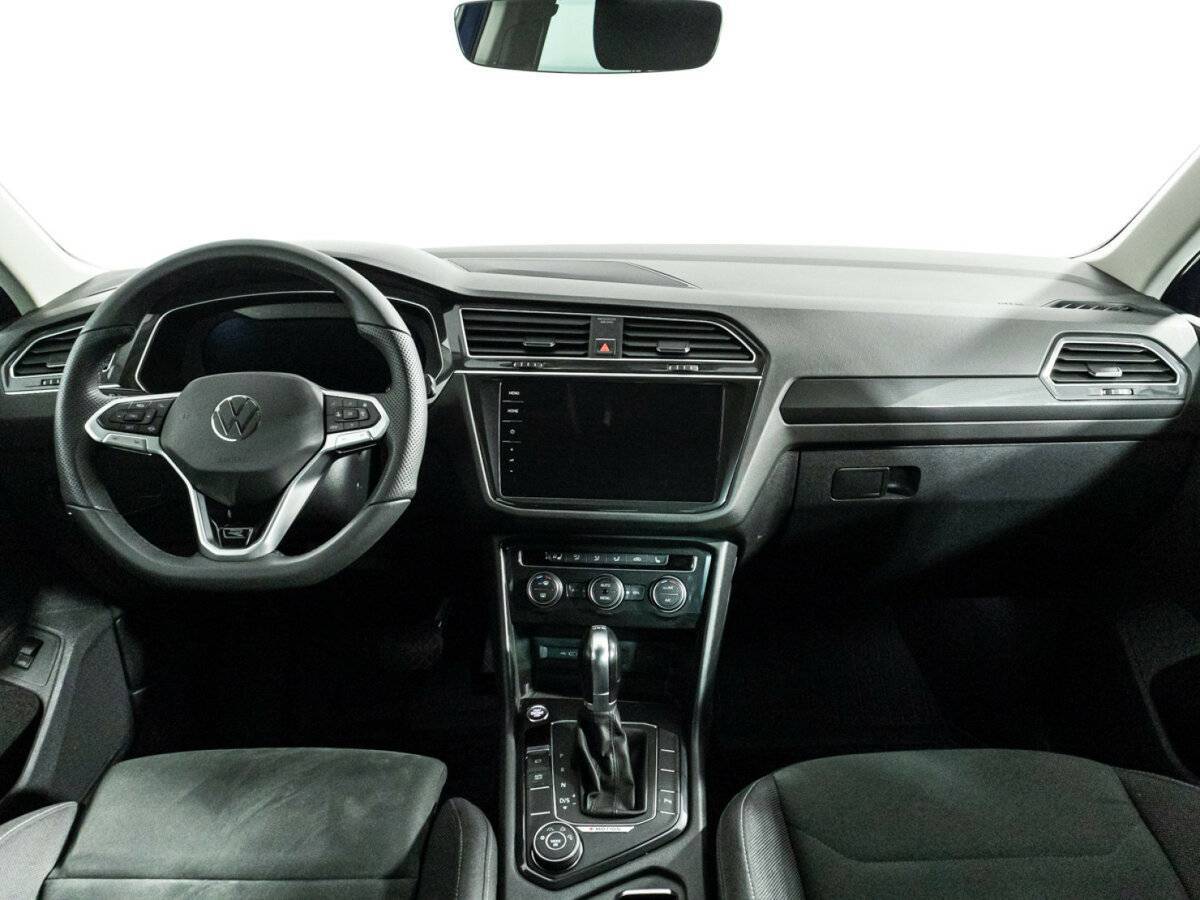 Volkswagen Tiguan 2018 года с пробегом. Фото: #12