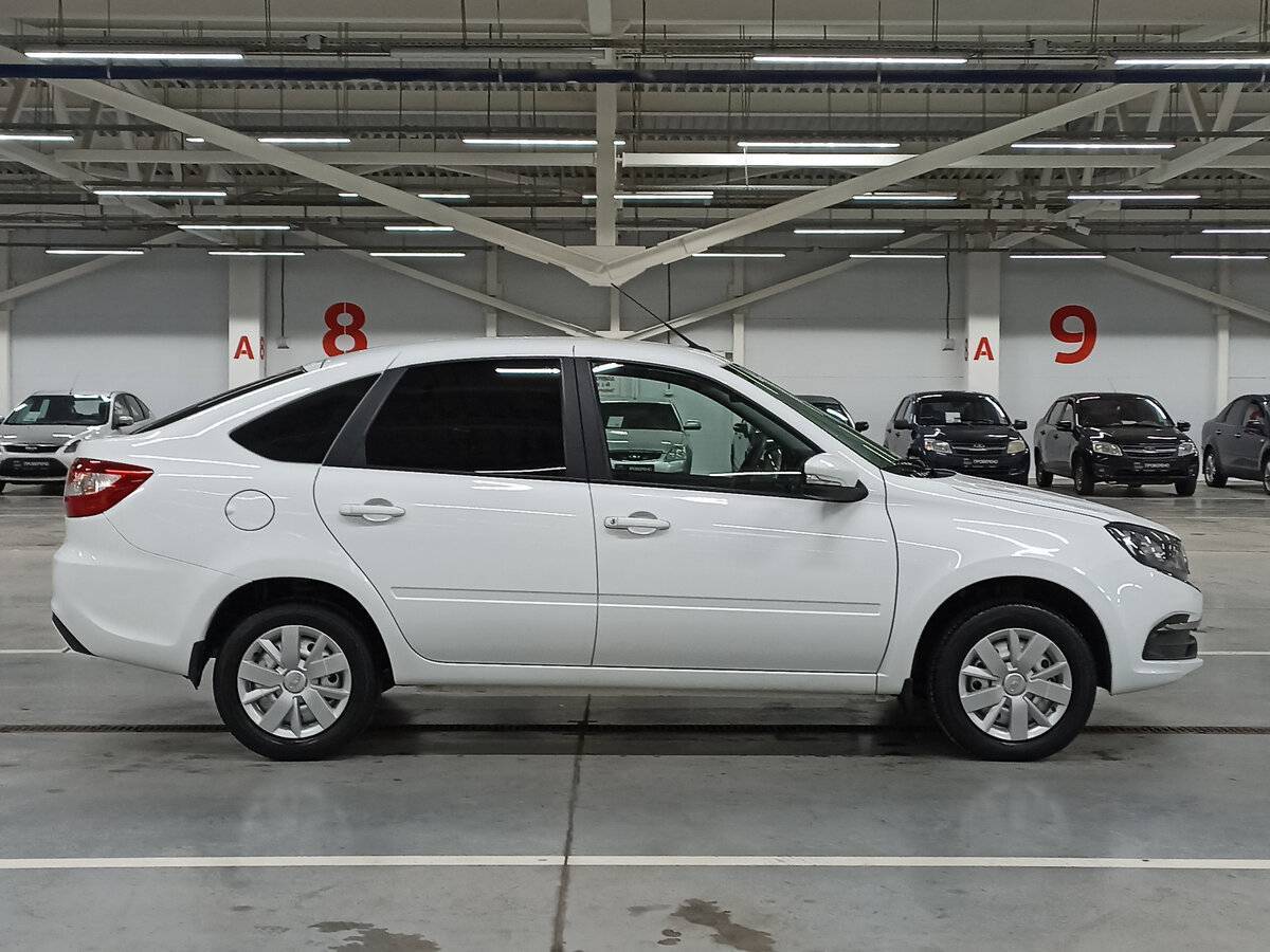 Б/У Лада (ВАЗ) Гранта 2024 года. Фото: #3