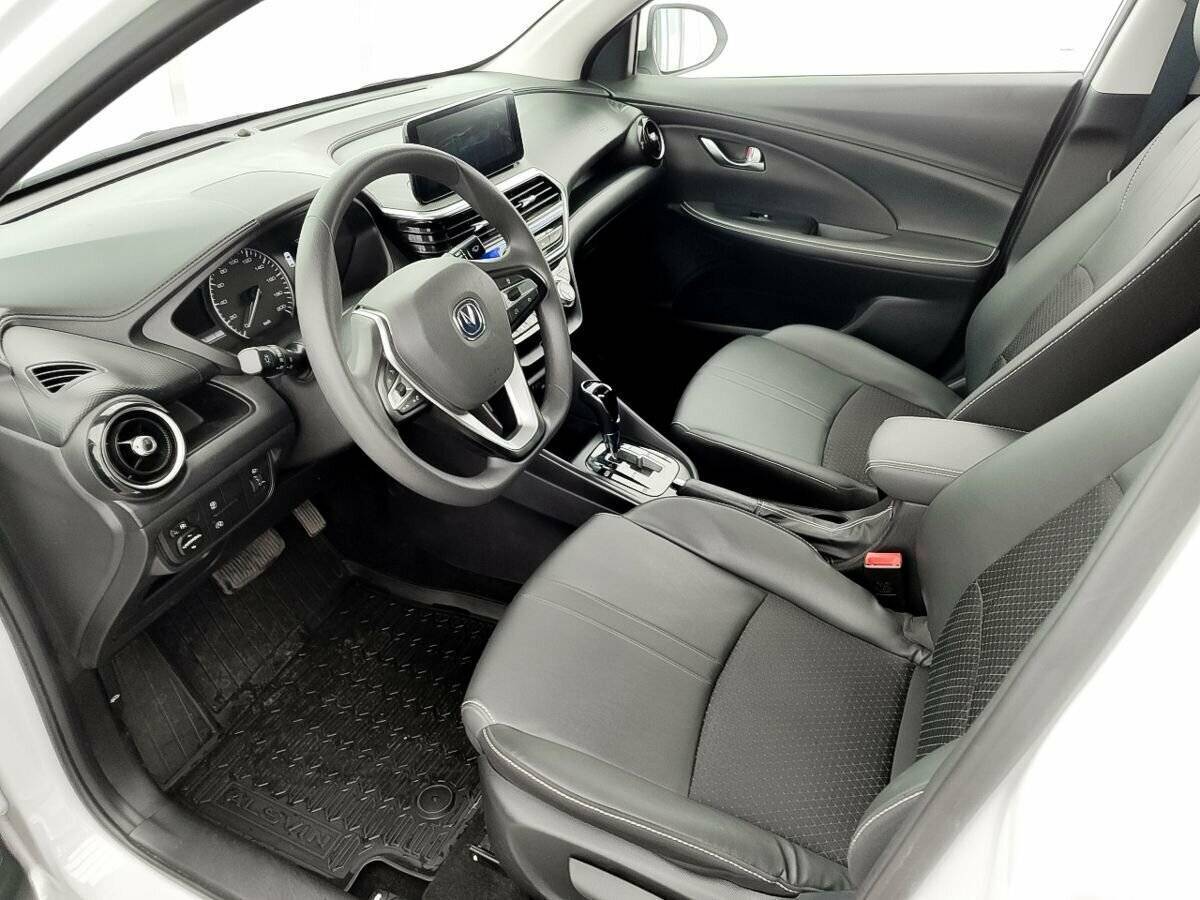 Б/У Чанган Алсвин 2023 года. Фото: #15