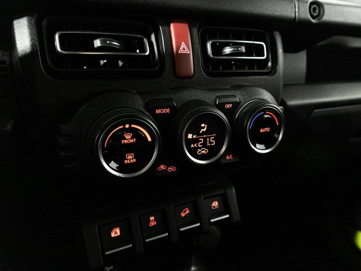 Suzuki Jimny 2019 года с пробегом. Фото: #15