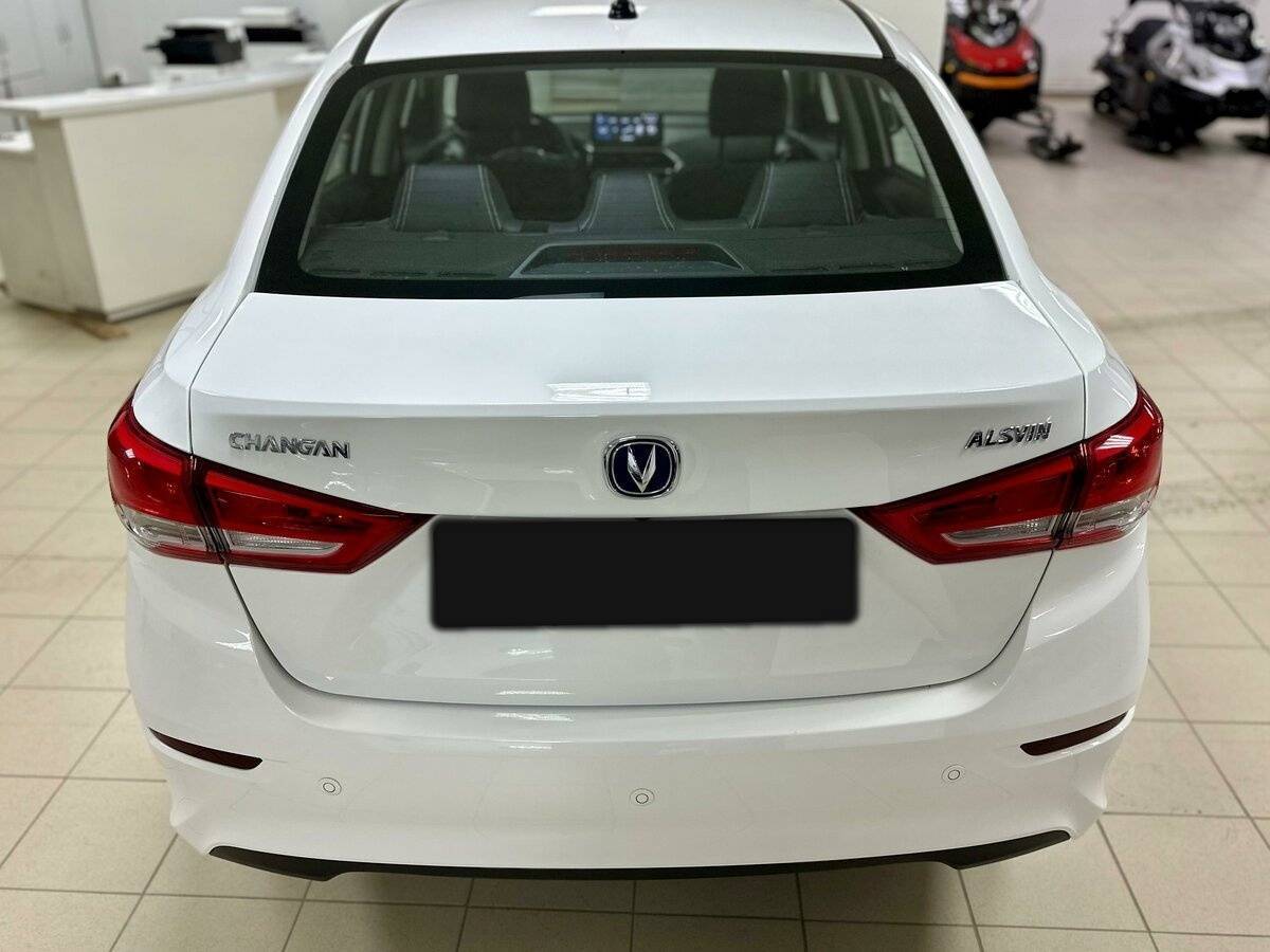 Б/У Чанган Алсвин 2023 года. Фото: #3