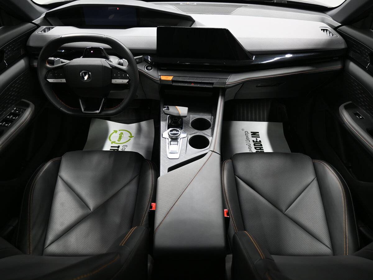 Б/У Чанган УНИ-В 2023 года. Фото: #9