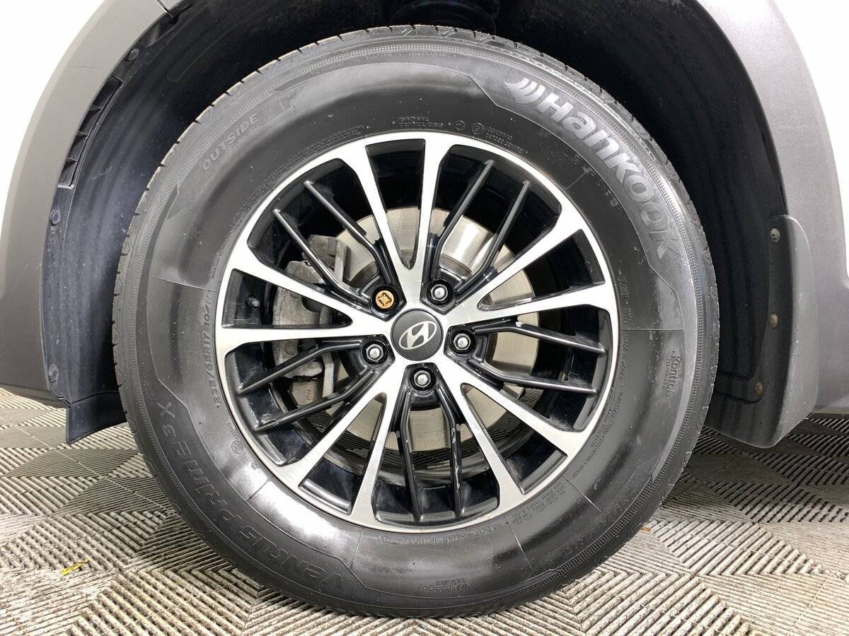 Hyundai Santa Fe 2019 года с пробегом. Фото: #8