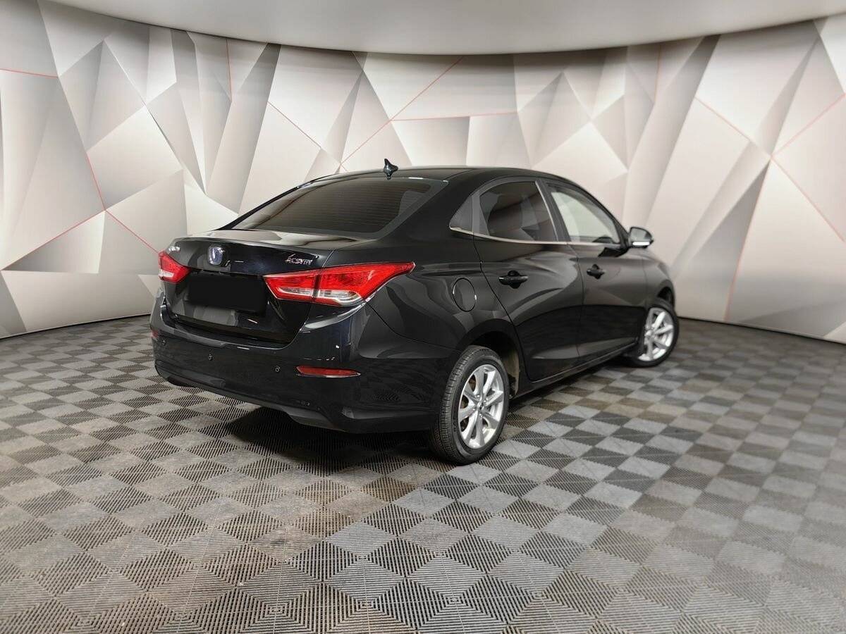 Б/У Чанган Алсвин 2023 года. Фото: #1