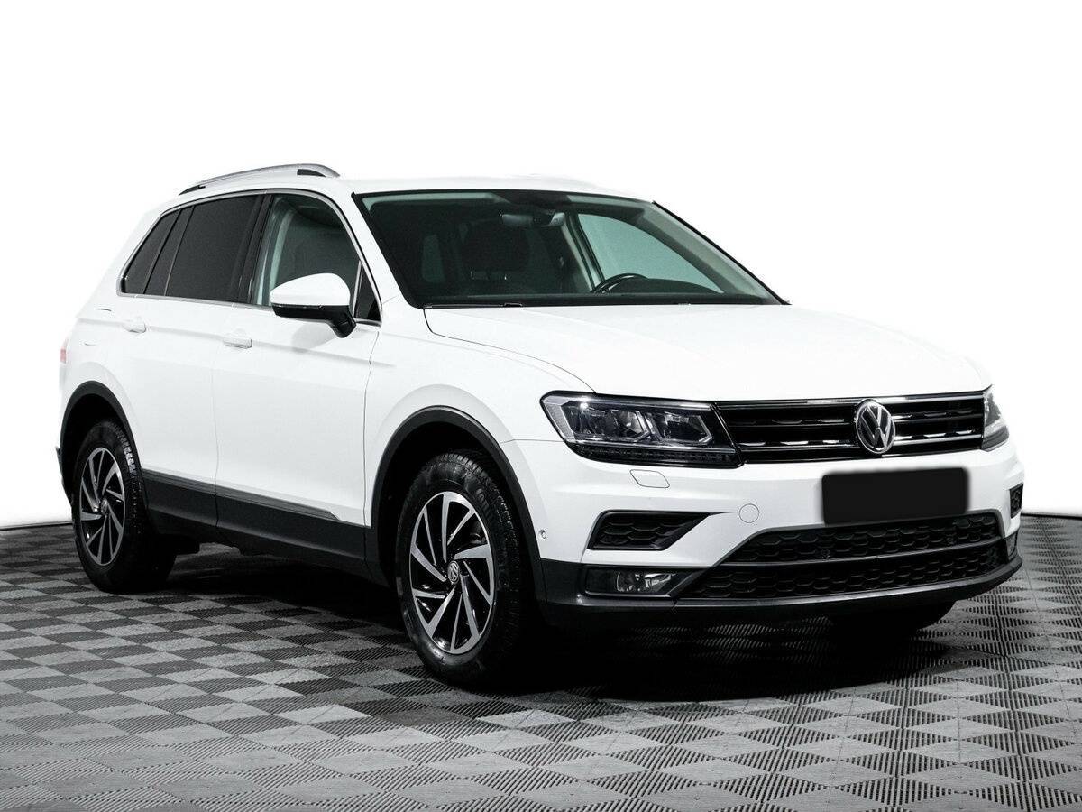 Volkswagen Tiguan 2018 года с пробегом. Фото: #2