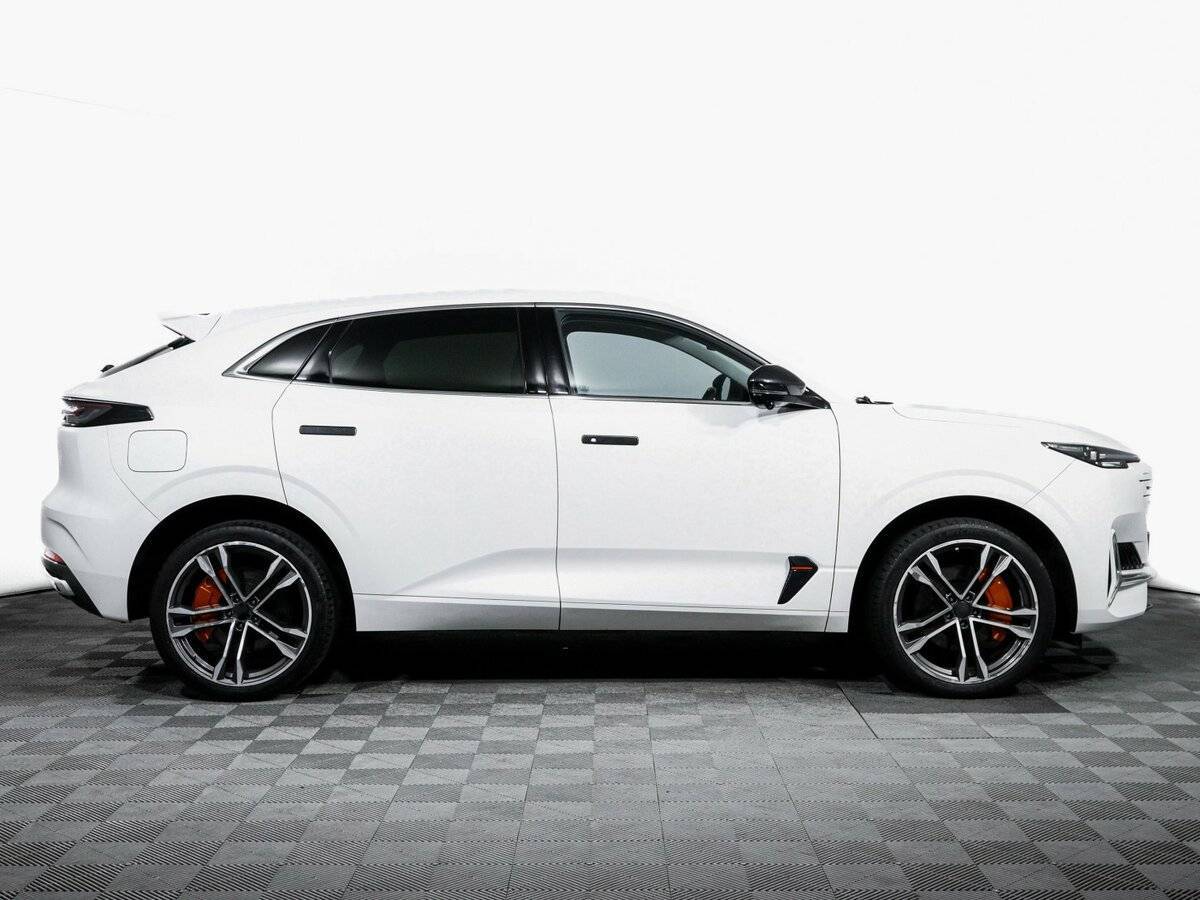 Changan UNI-K 2022 года с пробегом. Фото: #3