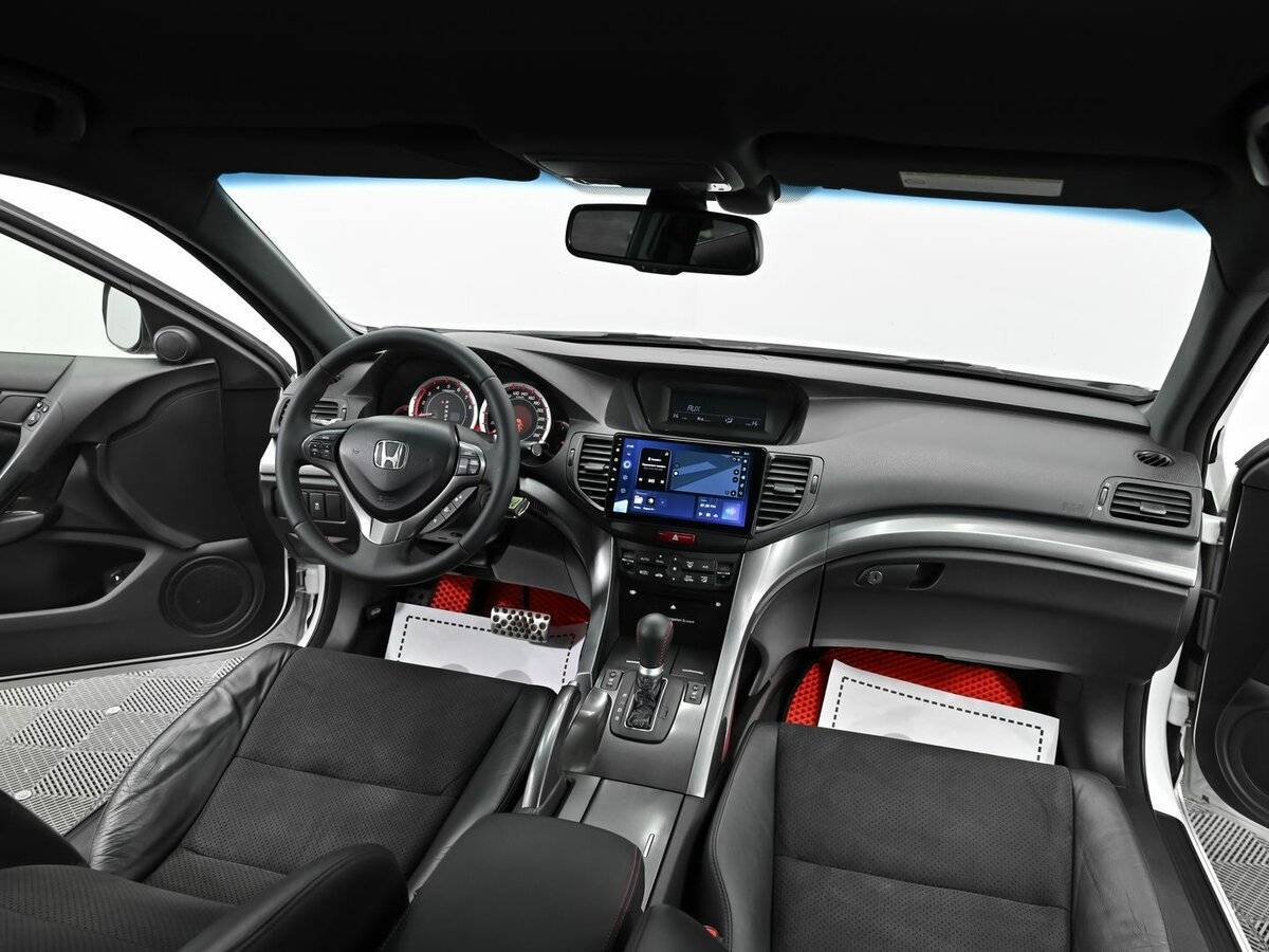 Honda Accord 2012 года с пробегом. Фото: #11