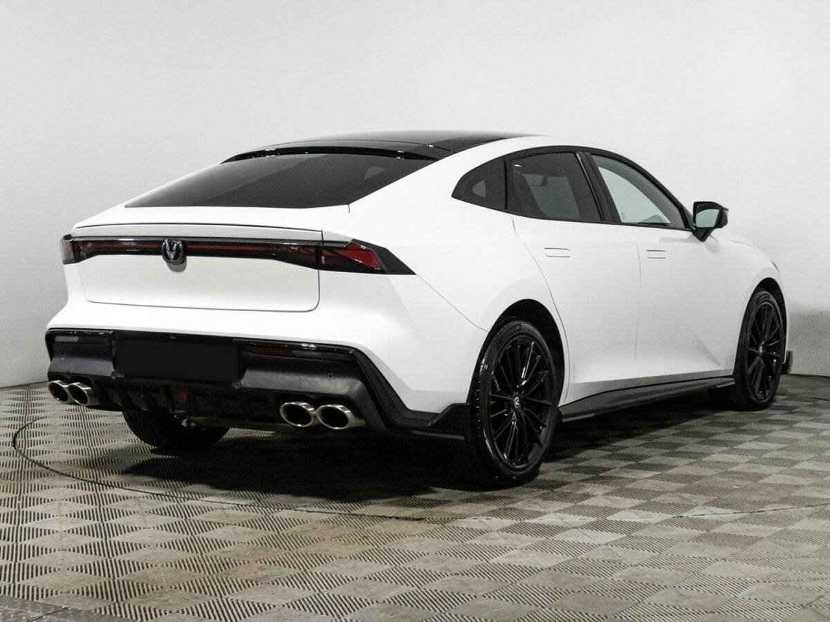 Б/У Чанган УНИ-В 2023 года. Фото: #4