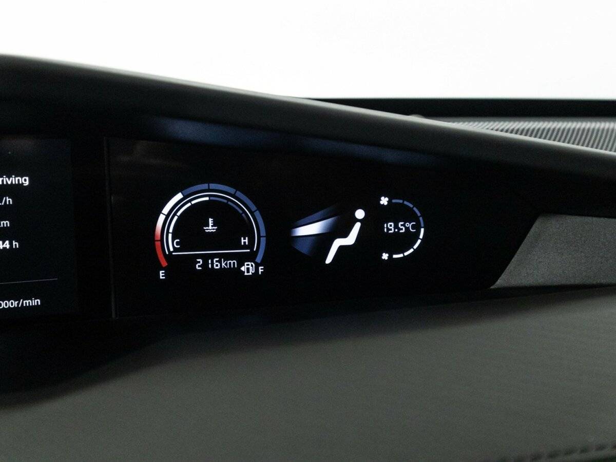 Б/У Чанган УНИ-В 2023 года. Фото: #18