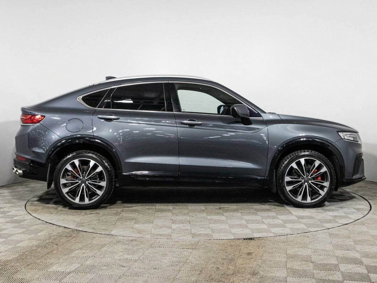 Geely Tugella 2023 года с пробегом. Фото: #3