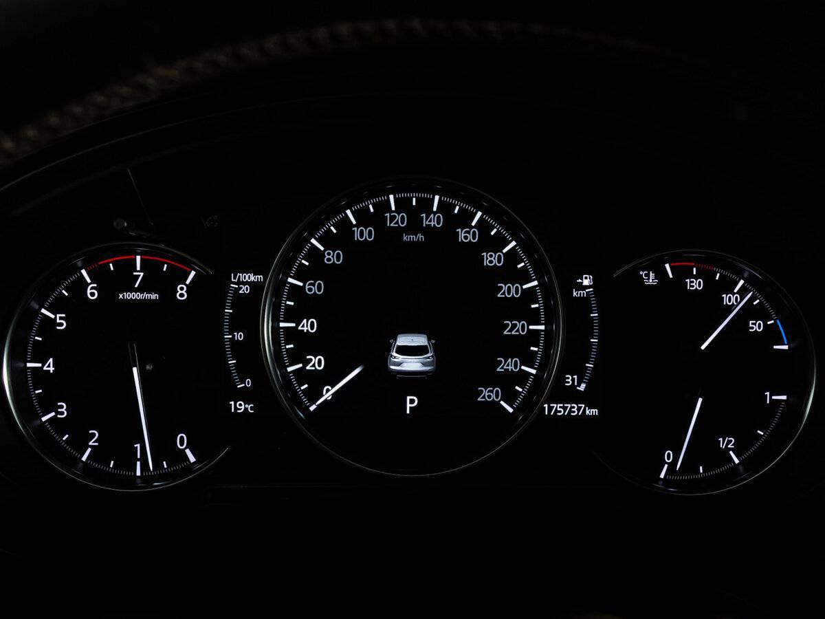 Mazda CX-9 2019 года с пробегом. Фото: #35