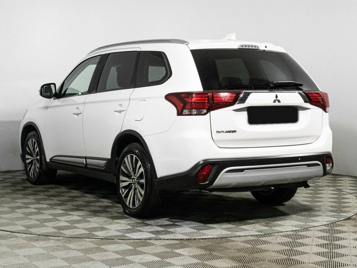 Mitsubishi Outlander 2020 года с пробегом. Фото: #6