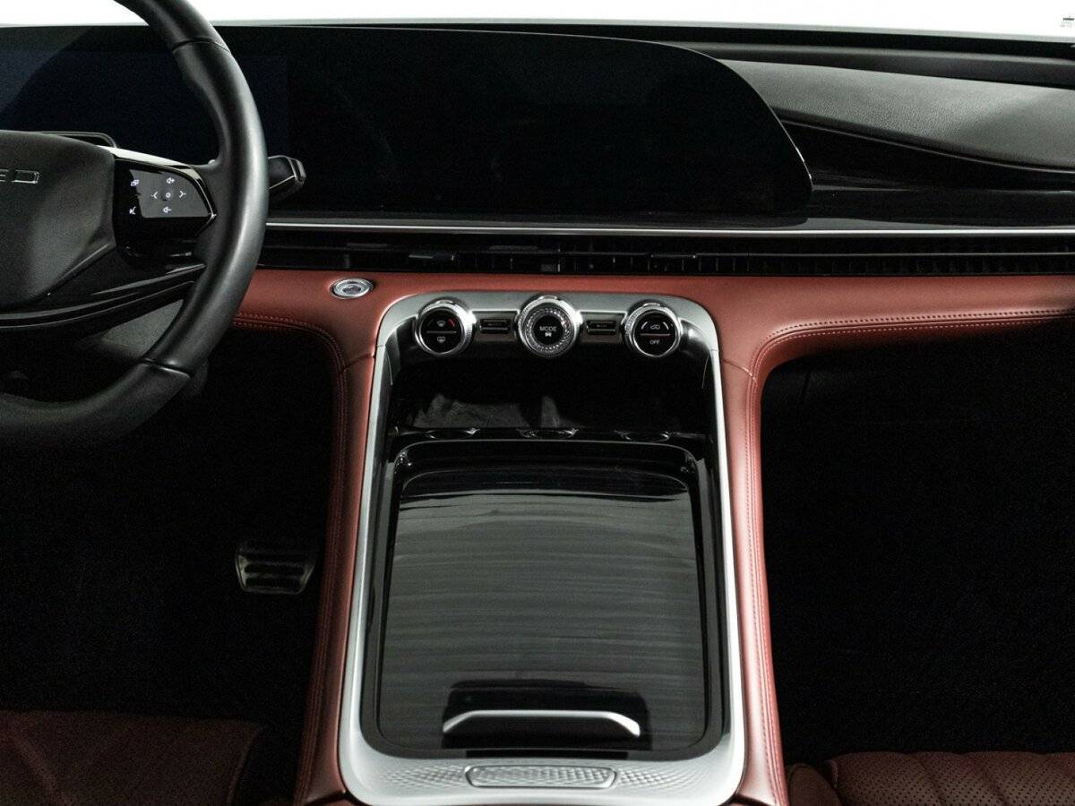 EXEED RX 2023 года с пробегом. Фото: #13