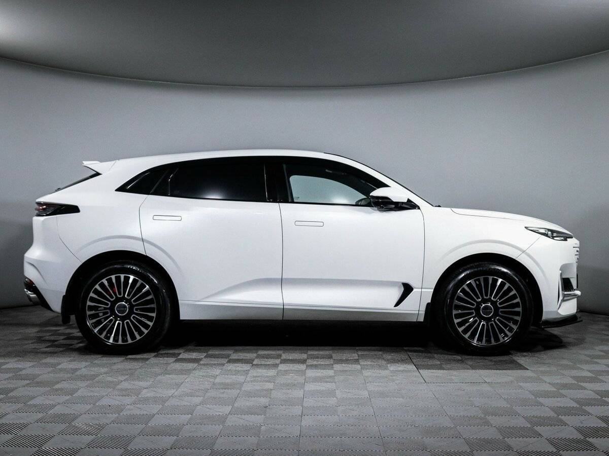 Changan UNI-K 2023 года с пробегом. Фото: #3