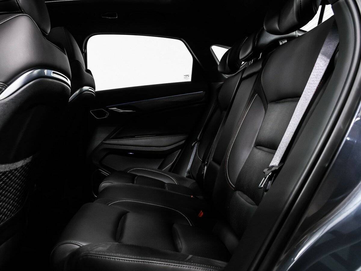 Geely Tugella 2023 года с пробегом. Фото: #12