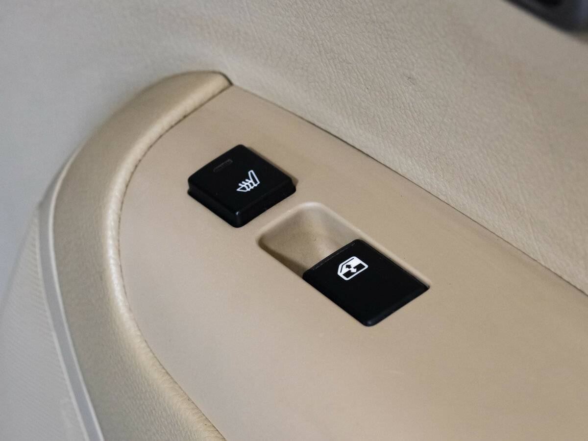 Kia Mohave 2012 года с пробегом. Фото: #21