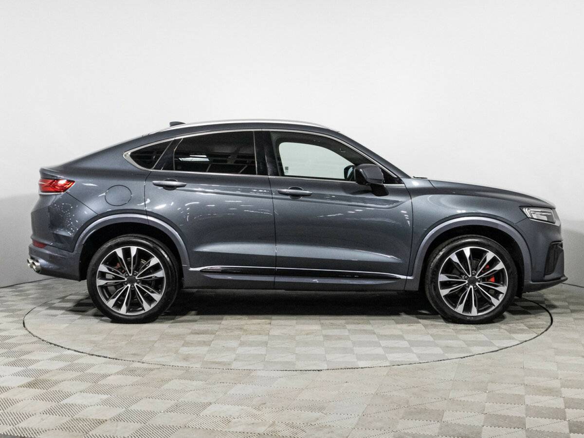 Geely Tugella 2022 года с пробегом. Фото: #3