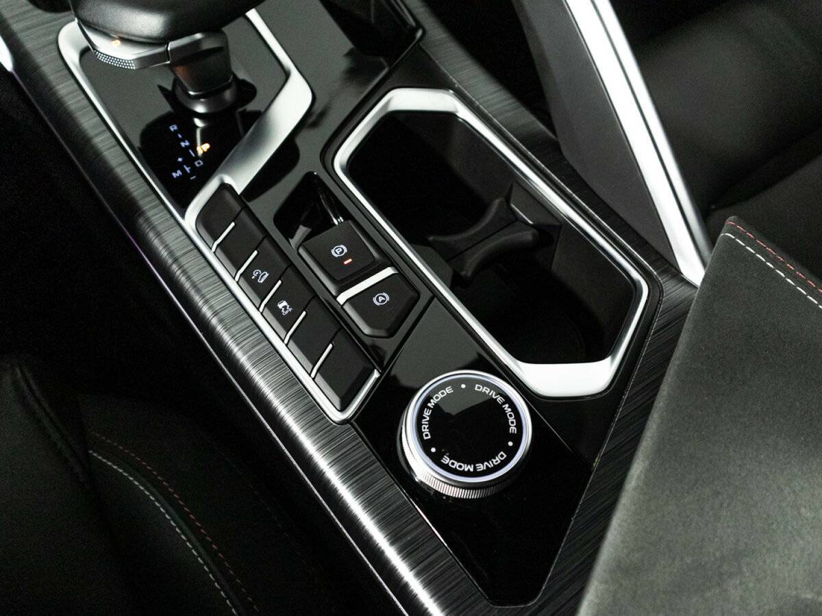 Geely Tugella 2022 года с пробегом. Фото: #21