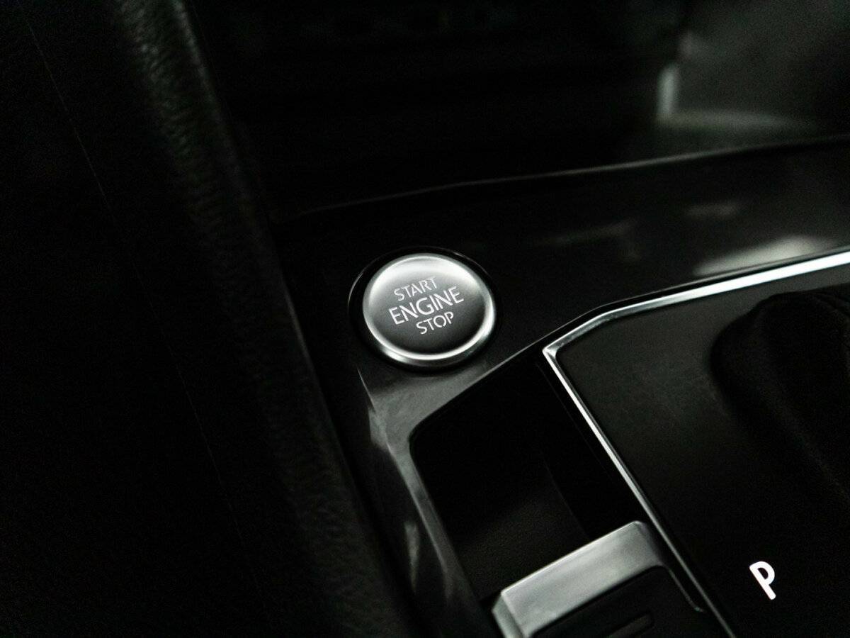 Volkswagen Tiguan 2018 года с пробегом. Фото: #19