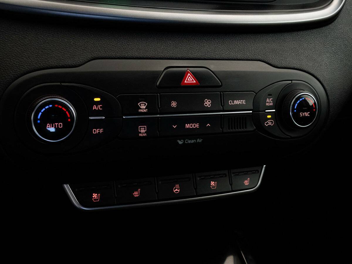 Kia Sorento 2015 года с пробегом. Фото: #14