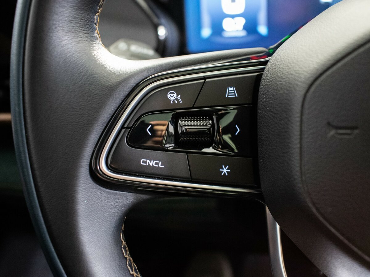 Geely Monjaro 2022 года с пробегом. Фото: #13