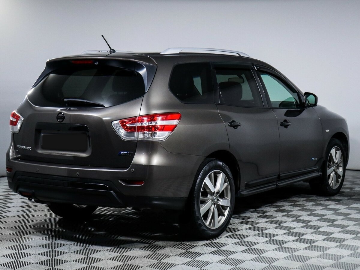 Nissan Pathfinder 2015 года с пробегом. Фото: #3