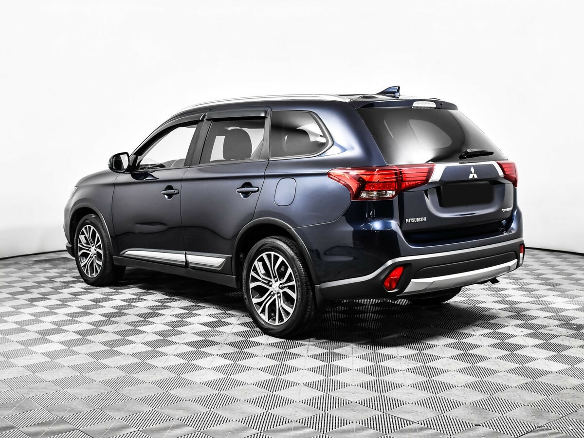 Mitsubishi Outlander 2018 года с пробегом. Фото: #5